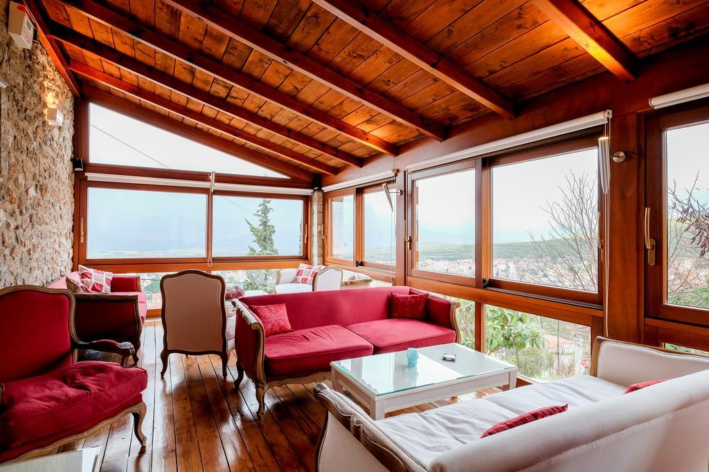 Kyriaki Guesthouse & Suites 암피키아 외부 사진