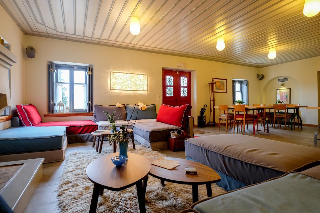 Kyriaki Guesthouse & Suites 암피키아 외부 사진