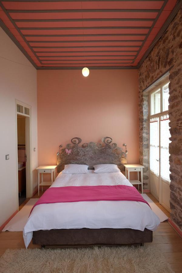 Kyriaki Guesthouse & Suites 암피키아 외부 사진