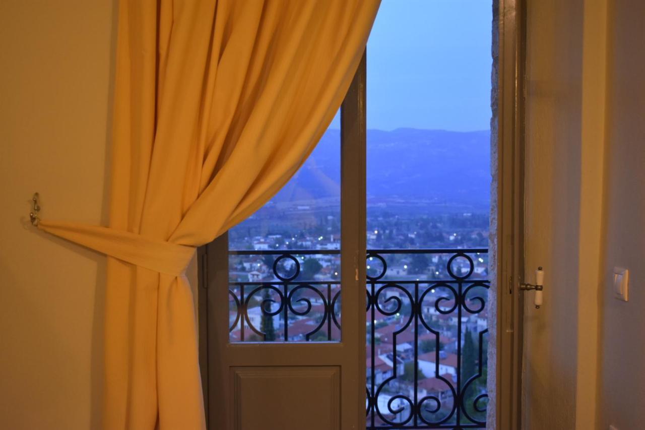 Kyriaki Guesthouse & Suites 암피키아 외부 사진