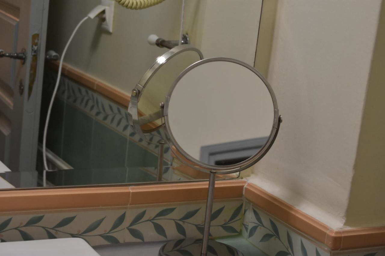 Kyriaki Guesthouse & Suites 암피키아 외부 사진