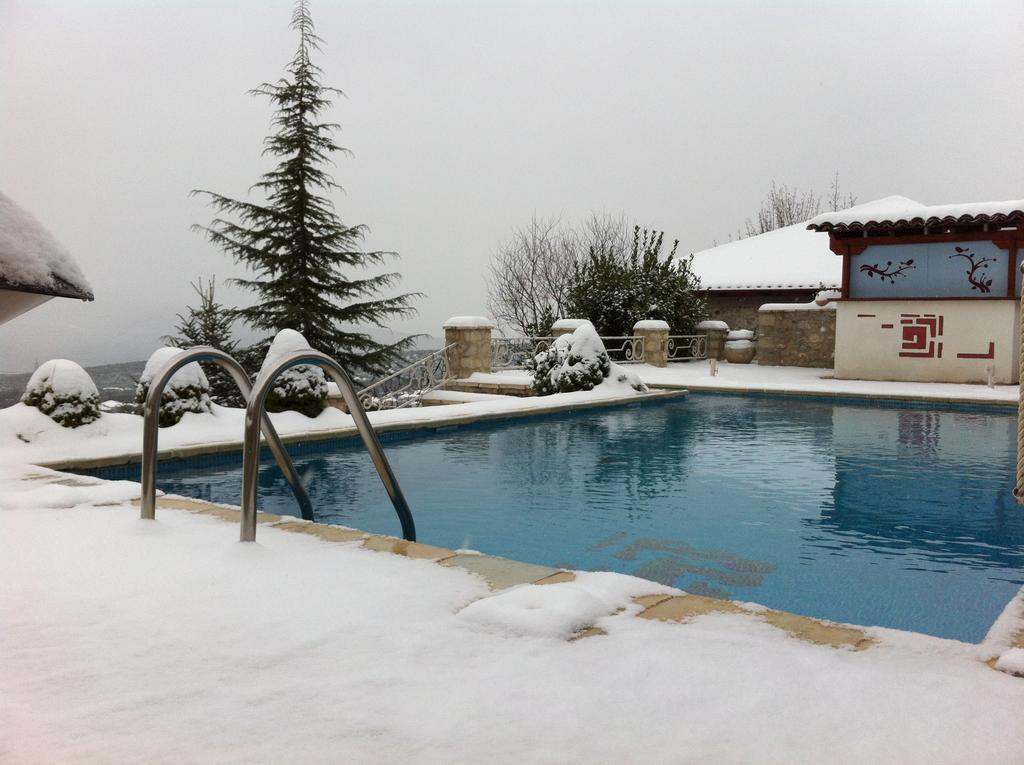 Kyriaki Guesthouse & Suites 암피키아 외부 사진
